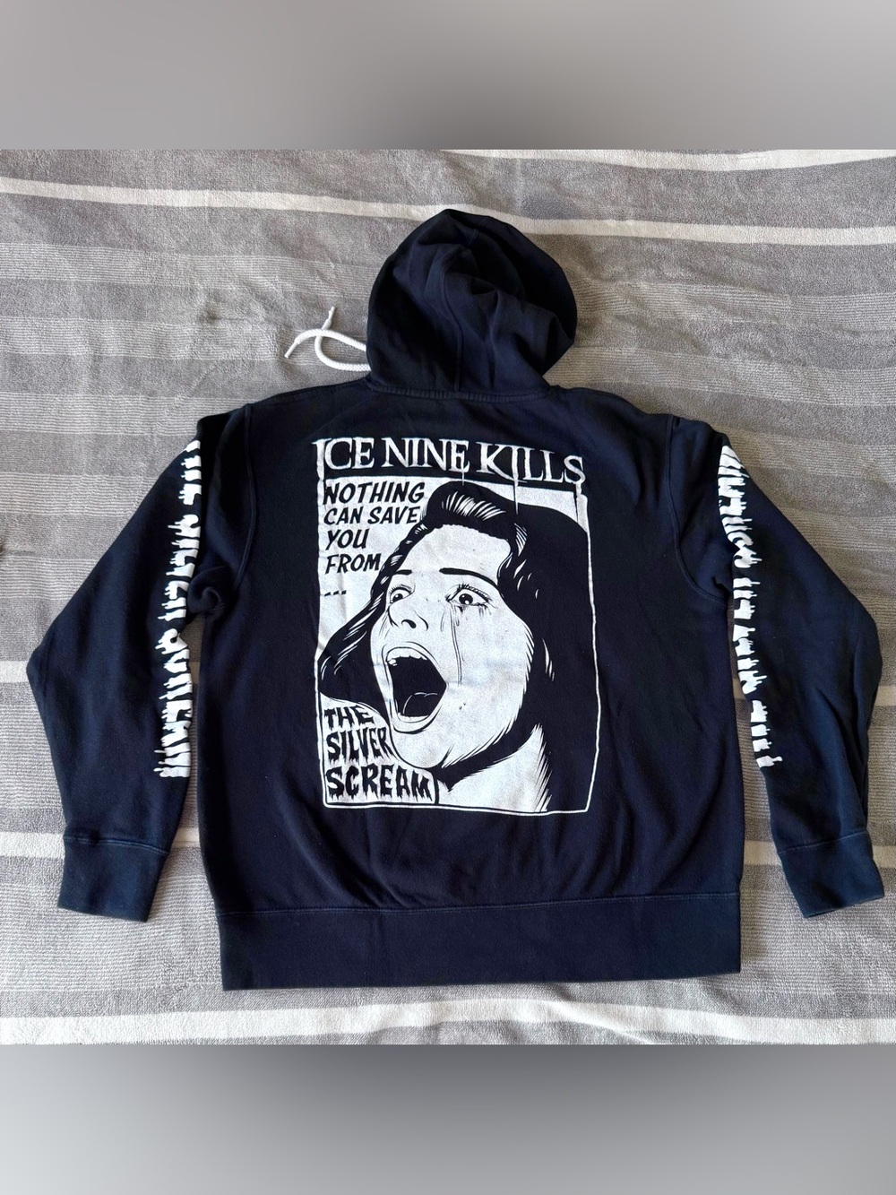 Ice Nine Kills Silver Scream Hoodie Men Size M - VINTAGE EMO DEAL READ LISTING